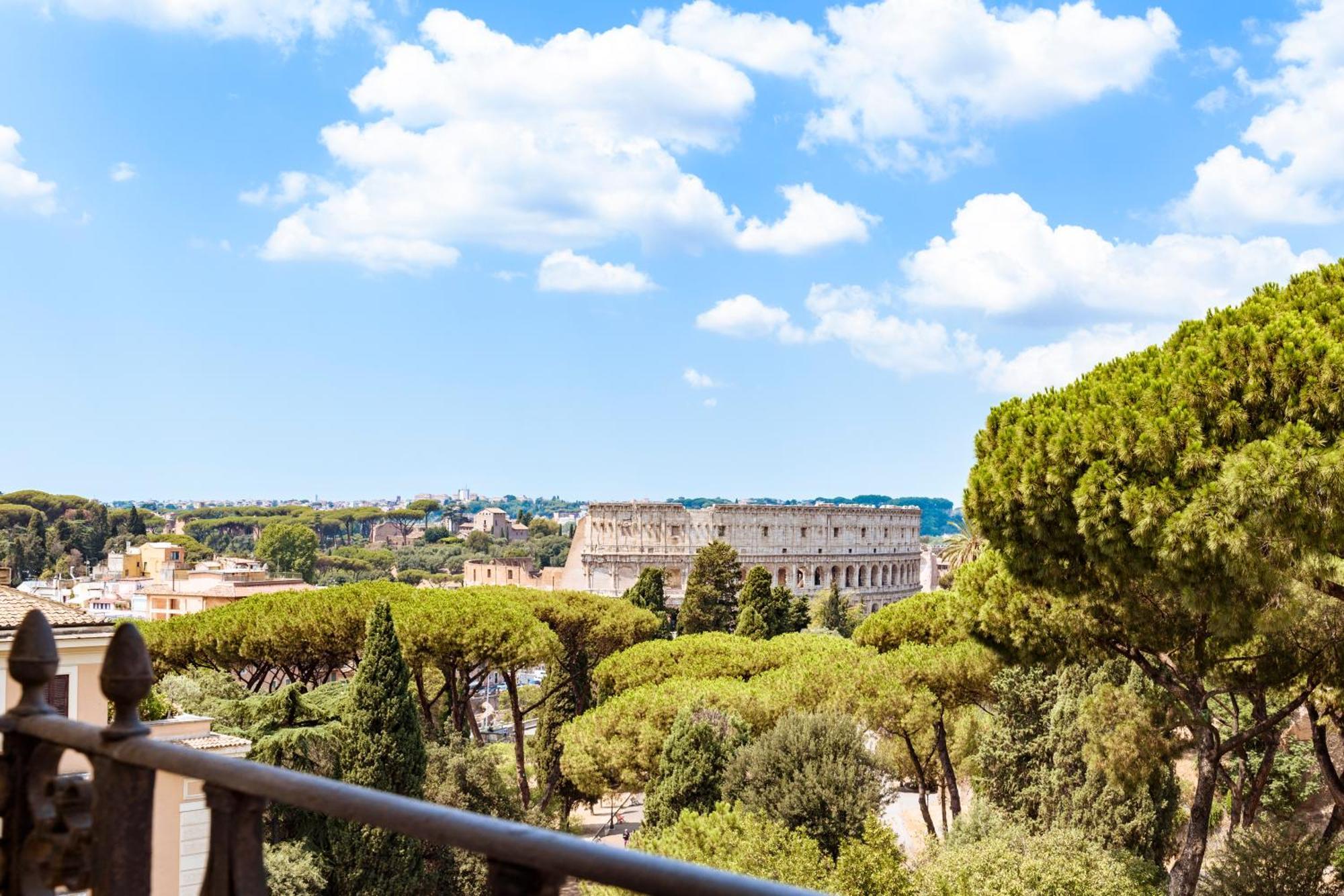 Elysium Suites Colosseo Рим Екстер'єр фото